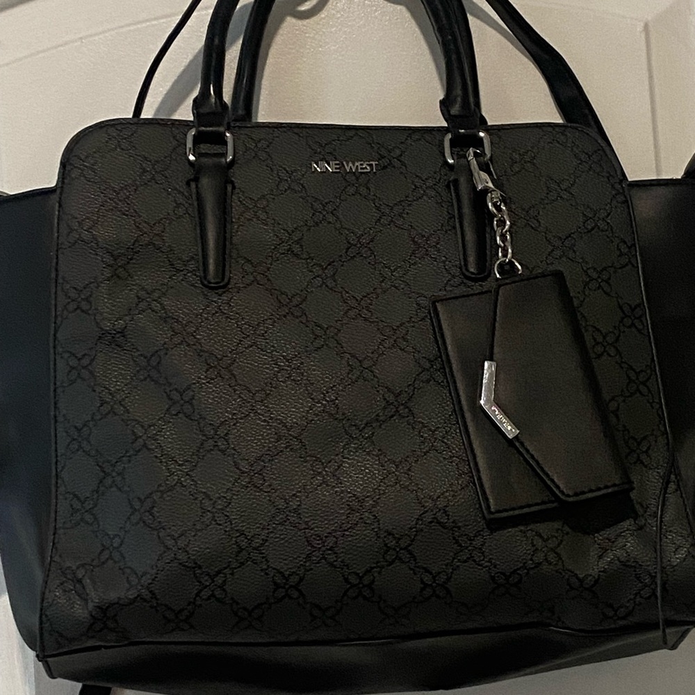 Nine West Doralia Satchel Black Tote Style Bag with Wallet